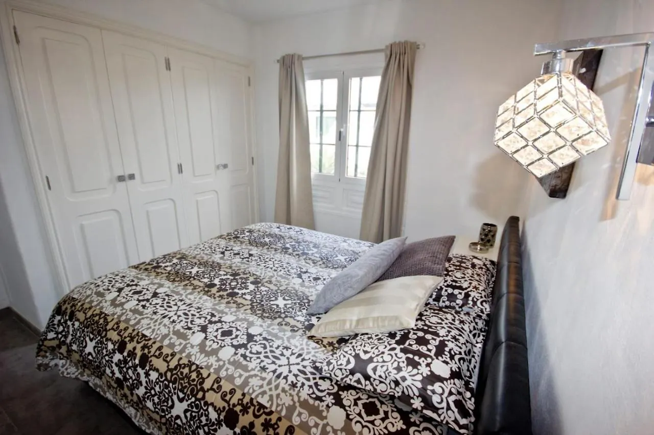 Apartment Club Valena 3, Modern Apartment, Wifi, Close To Amenities, Beach At Matagorda Puerto del Carmen  Spain