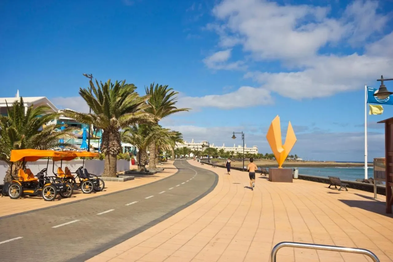 Club Valena 3, Modern Apartment, Wifi, Close To Amenities, Beach At Matagorda Puerto del Carmen  Spain